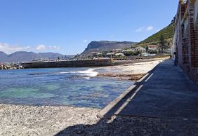 Cape Town: Kalk Bay's Charms Audio Tour