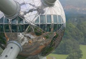Atomium in-app audio tour (WITHOUT A TICKET): Explore Brussels's Iconic Landmark