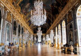 Versailles: Ticket to the Palace & Audio Tour