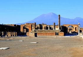 Pompei: Archaeological Park Fast Track Ticket