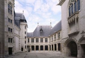 Palais Jacques Coeur: Entry Ticket