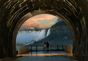 Niagara Parks Power Station and Tunnel: Evening Admission + Light Show