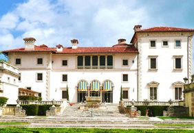 Vizcaya Museum & Gardens: Entry Ticket + Transport