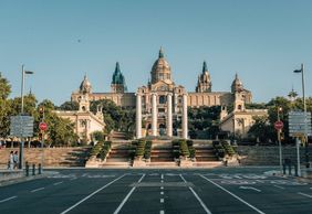 Barcelona: Museu Nacional d'Art Ticket & City Sights Audio Tour