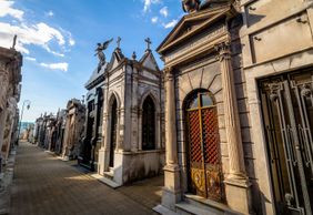 Buenos Aires: Recoleta Cemetery Audio Tour Through Legends and Evita's Story