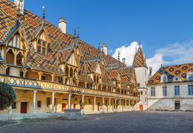 Beaune: Burgundy's Wine Capital Audio Tour