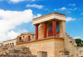 Irakleion: Knossos Palace Ticket & Audio Tour