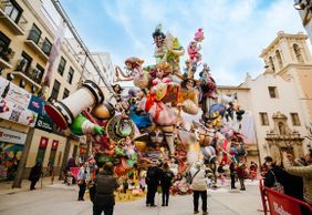 Valencia: Las Fallas Self-Guided Bike Tour (from C/ de la Corretgeria, 9)