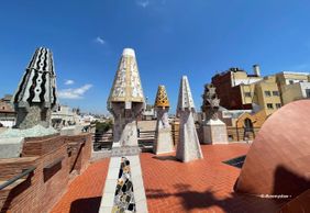 Barcelona's Architectural Marvels with Güell Palace Ticket