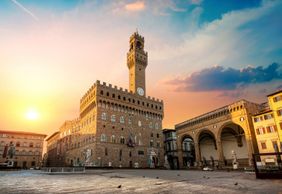 Mini Walking Tour in Florence: Explore Piazza della Signoria