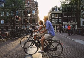 Amsterdam: Self-Guided Bike Audio Tour
