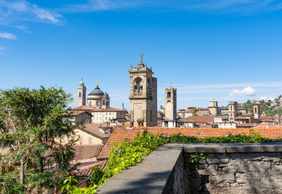 Bergamo: Upper Town Historical Audio Tour