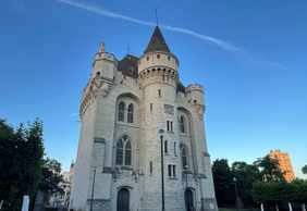 Brussels: Historic Highlights Tour with Halle Gate Ticket