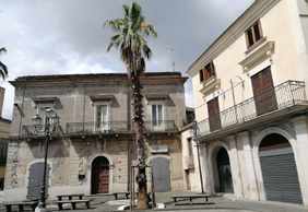 Melfi: Echoes of Antiquity Audio Tour