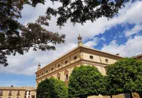 Úbeda Highlights & Vela de los Cobos Palace Tour