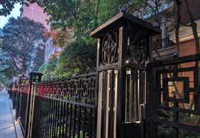 Chicago: Gold Coast District Audio Tour