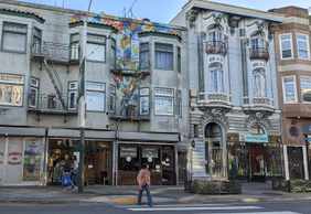 San Francisco: Haight-Ashbury Vibes Audio Tour