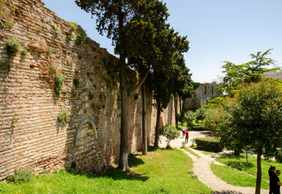 Durres: Echoes of Antiquity Audio Tour