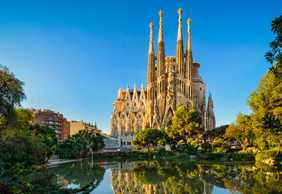 Barcelona: Sagrada Familia Fast Track Ticket