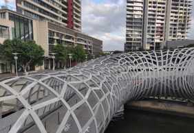 Melbourne: Self-Guided Audio Walk Through Docklands and Public Art