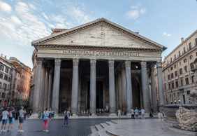 Rome: Pantheon Entry Ticket & Audio Tour with a City Walk
