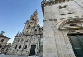 Santiago de Compostela: Self-Guided Audio Walk Through Old Stones