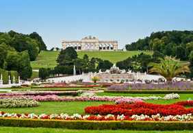 Vienna: City Tour with Skip The Line Entry to Schönbrunn Palace