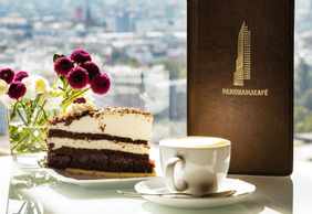 Panoramapunkt Berlin: VIP Admission with Coffee & Cake