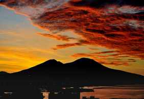 Vesuvius: Sunset Entry Ticket + Roundtrip from Pompei