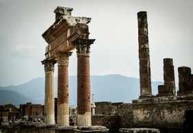 Pompeii: Skip The Line Entrance + Day Trip From Rome