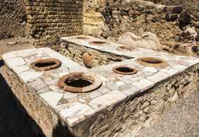 Pompeii & Vesuvius: Skip The Line Ticket + Roundtrip from Naples Port