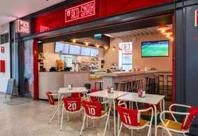 Estádio da Luz & Benfica Museum: Entry Ticket + Snack + Scarf Offer