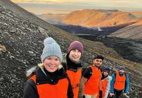 Fagradalsfjall Volcano Hike & Blue Lagoon Admission