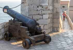 Dubrovnik: Self-Guided Audio Walk Through the City’s Mighty Walls