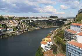 Porto: Self-Guided Audio Walk Through Baroque Views and Old Streets