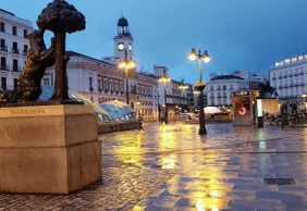 Madrid: Self-Guided Audio Walk Through Royal Madrid