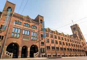 Amsterdam: Self-Guided Audio Walk Through the Historic Heart