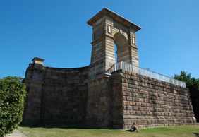 Brisbane: Self-Guided Audio Walk Through Hidden City Stories