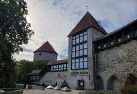 Tallinn: Self-Guided Audio Walk Through Medieval Old Town