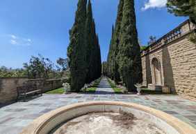Beverly Hills: Self-Guided Audio Tour of Glamour and Gardens