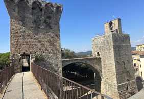 Massa Marittima: Self-Guided Audio Walk Through Medieval Metal