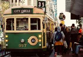 Melbourne: Audio Tour Beyond the Guidebook