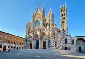 Siena Cathedral & Piccolomini Library Ticket with a City Walk Audio Tour