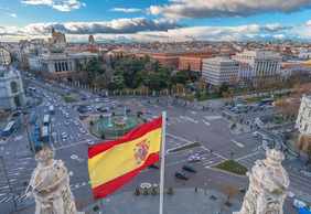 Madrid: Self-Guided Audio Walk Through Royal and Artistic Madrid