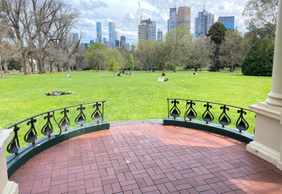 Melbourne: Self-Guided Audio Walk Through Fitzroy Gardens