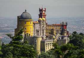 Sintra: Pena Palace & Park Ticket & Audio Tour