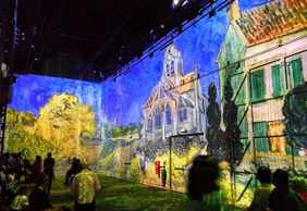 Paris: A Journey Through Art and History starting with Atelier des Lumières Ticket