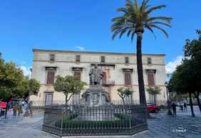 Jerez de la Frontera: Domecq Palace Ticket and Audio City Walk