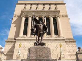 Indianapolis: Echoes of History at the Downtown Audio Tour