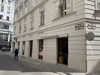Vienna: Self-Guided Audio Walk Through Imperial Vienna